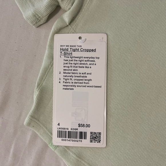 light green lulu crop top! - Picture 5 of 5